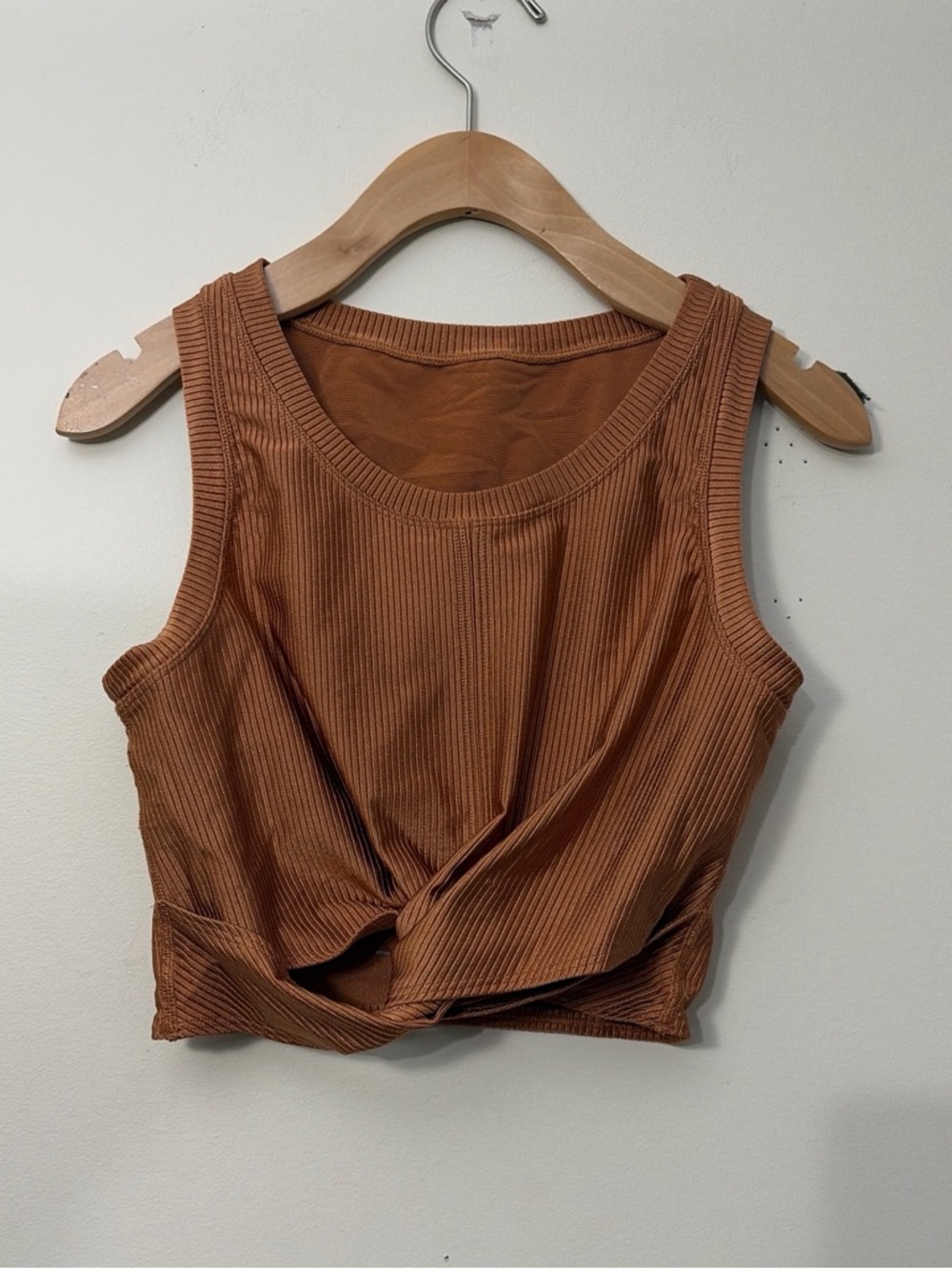 aerie Ribbed Twist-Front Crop Tank — Rust Brown